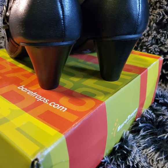 Women's shoes - Picture 5 of 5